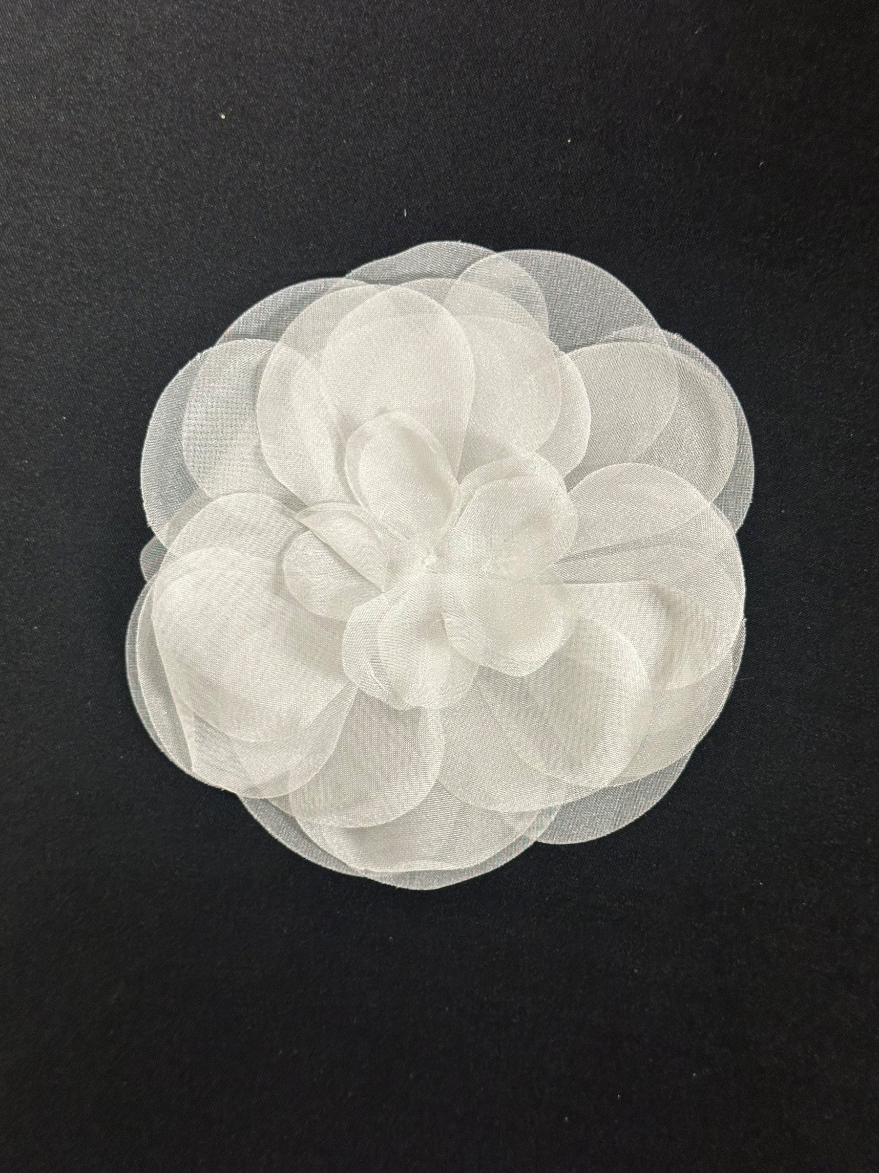 Ivory Flower Applique - Aloe