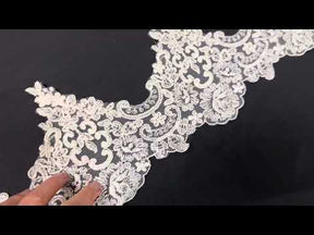 Ivory Corded Lace Trim - Gwendoline