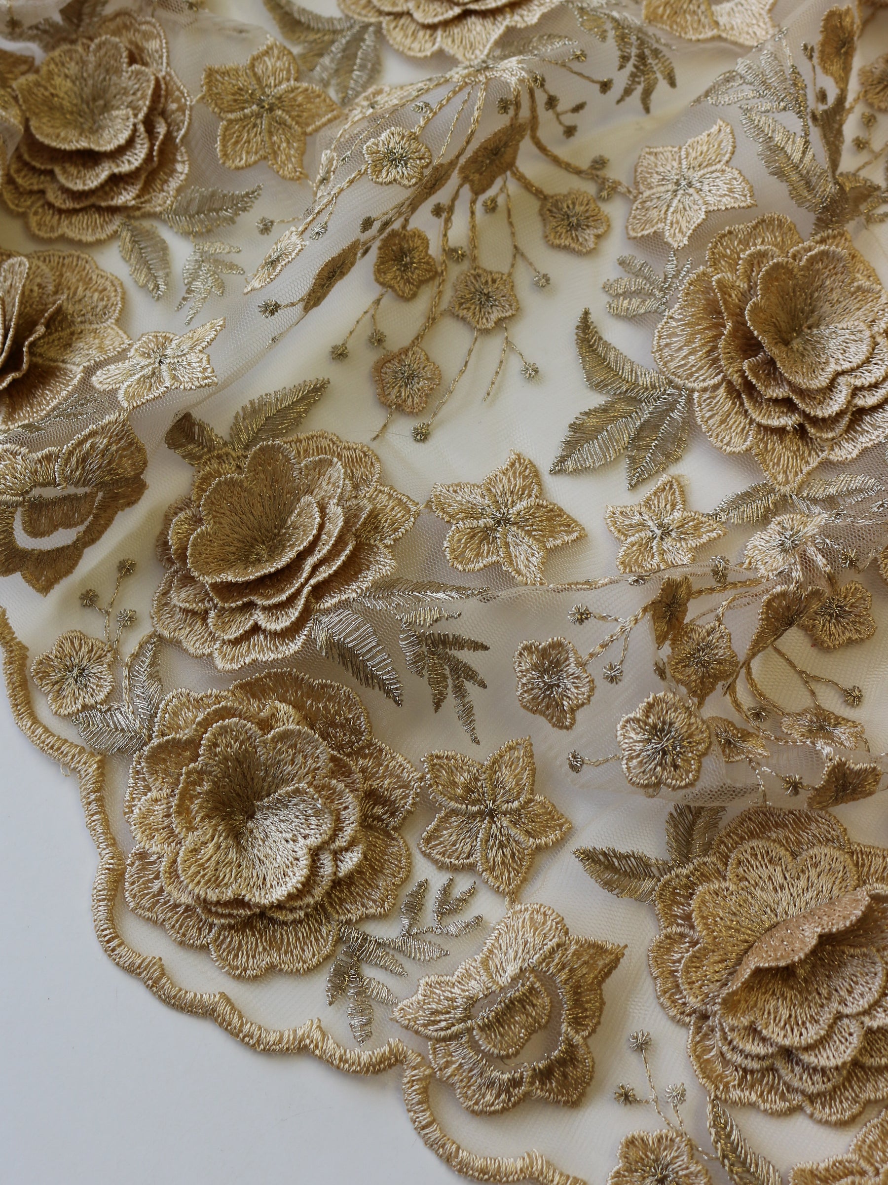 Metalic Gold Lace Trim, Gold Scalloped Guipure Lace Fabric, Golden