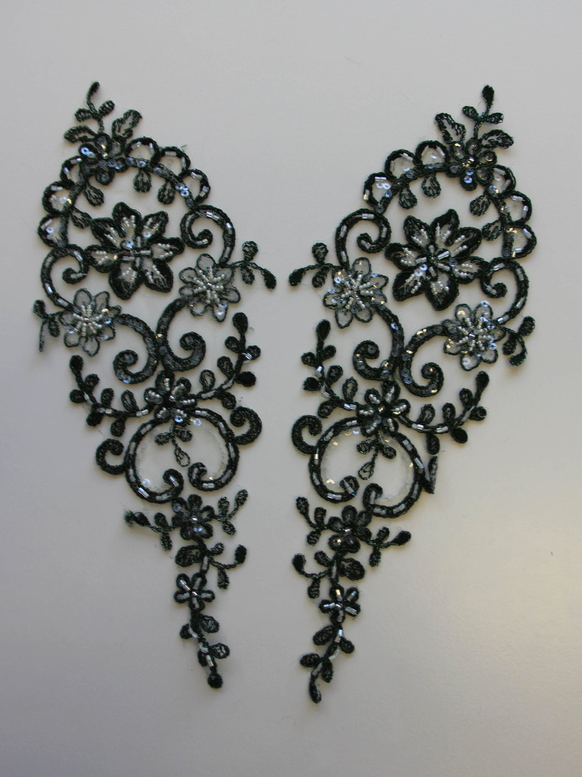 LA-033: 3D floral lace applique pair: Dusty Pink – Aleemahs