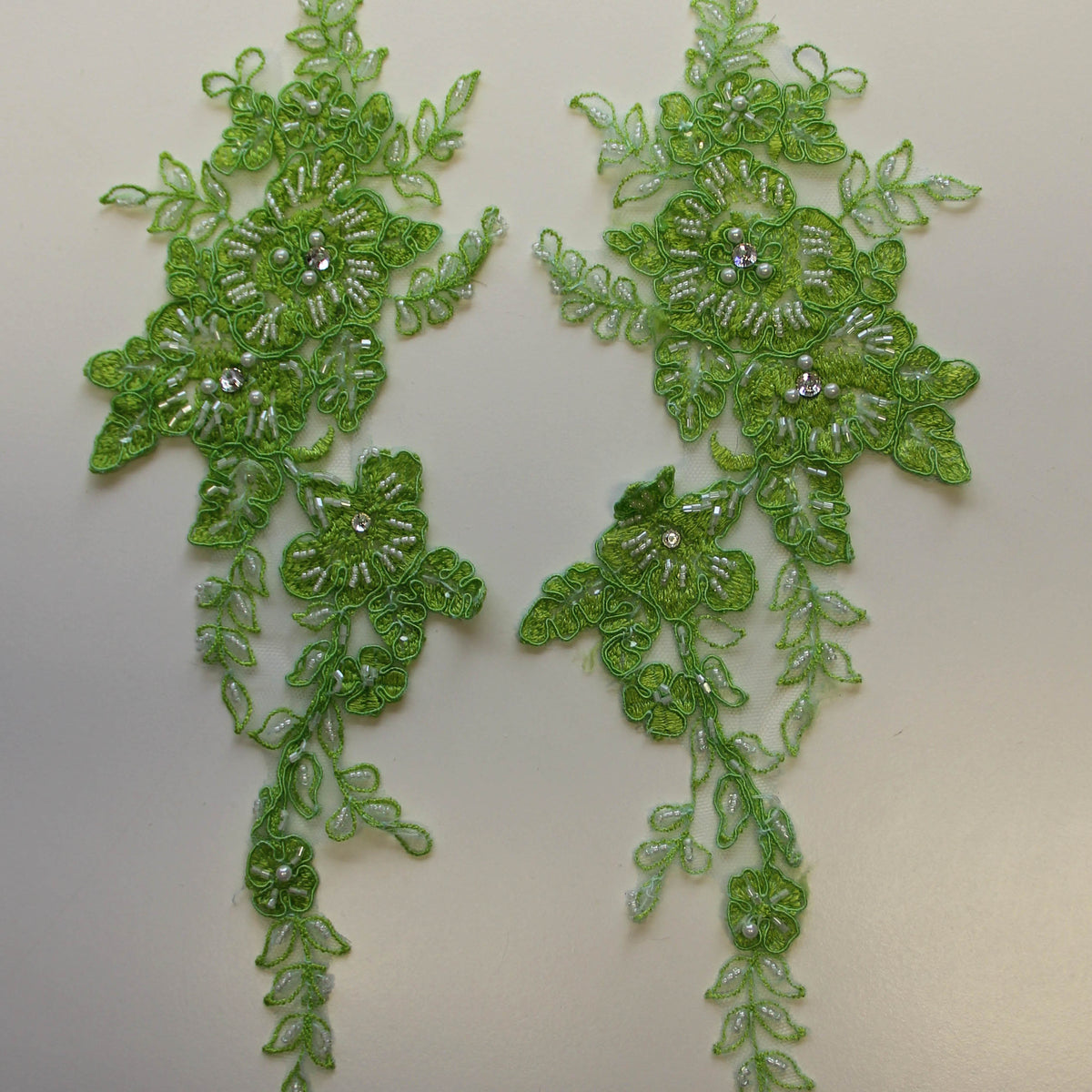 Emerald Green and cream beaded studded lace – ntomapa